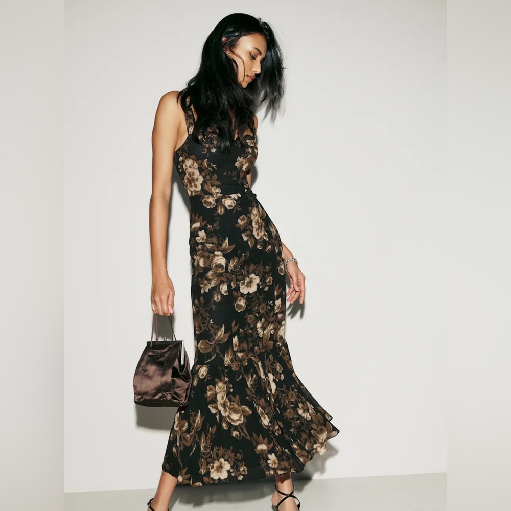 Reformation Irisa Dress - Picture 2 of 16